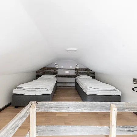 Semesterbostad Cottage, Sleepwell, Pyhaeranta, Sauna, Lakeside