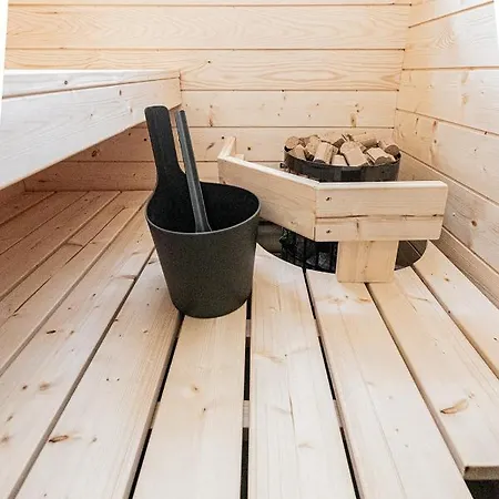 Cottage, Sleepwell, Pyhaeranta, Sauna, Lakeside