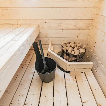 Cottage, Sleepwell, Pyhaeranta, Sauna, Lakeside