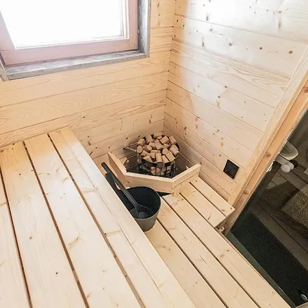 Cottage, Sleepwell, Pyhaeranta, Sauna, Lakeside Ferienhaus Pyhajarvi (Lapland)